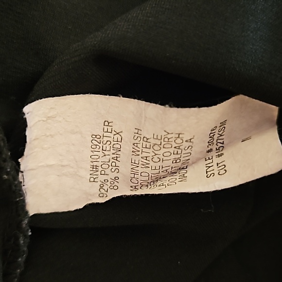 DRESSBARN Coquette Black Pink Floral Long Sleeve Boat Neck Blouse - Picture 7 of 7